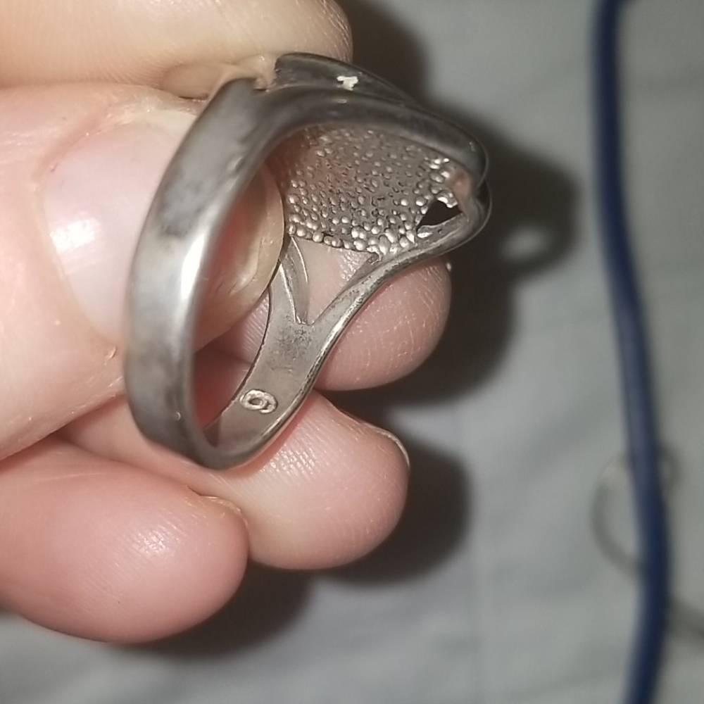 Ring - Picture 3 of 3